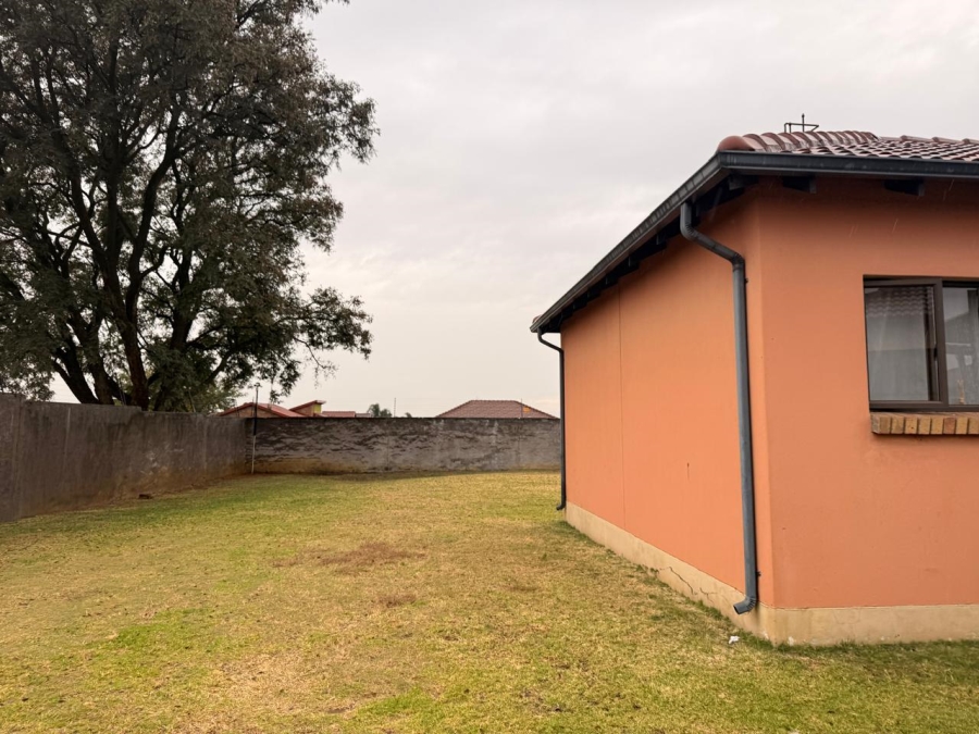 3 Bedroom Property for Sale in Waterval East North West